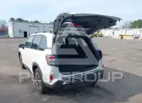 2025 Subaru Forester photo