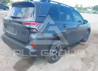 2025 Subaru Forester фото