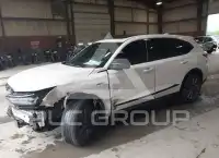 2025 Acura MDX photo