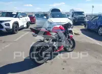 2025 Honda CBR500 фото
