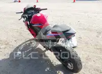 2025 Honda CBR500 фото