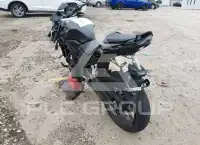 2025 Honda CB500 photo