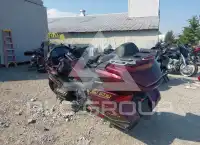2025 Honda GL1800 фото