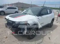 2025 Jeep COMPASS photo