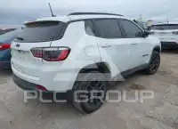 2025 Jeep COMPASS photo