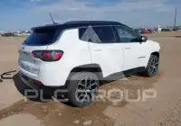 2025 Jeep COMPASS фото