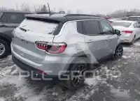 2025 Jeep COMPASS фото