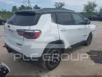 2025 Jeep COMPASS photo