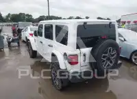 2025 Jeep WRANGLER фото