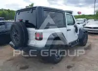 2025 Jeep WRANGLER фото