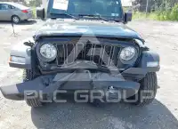 2025 Jeep WRANGLER фото