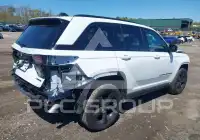 2025 Jeep Grand Cherokee фото