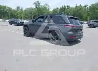 2025 Jeep Grand Cherokee фото