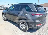 2025 Jeep Grand Cherokee photo