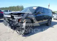 2025 Rivian R1S фото