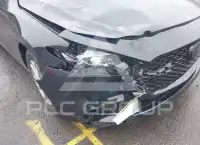2025 Mazda 3 photo