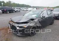 2025 Mazda 3 фото