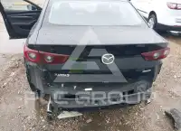 2025 Mazda 3 photo