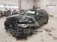 2025 Mazda 3 фото