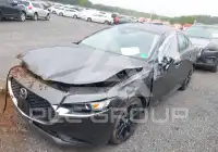 2025 Mazda 3 фото