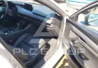 2025 Mazda 3 фото
