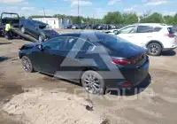2025 Mazda 3 фото