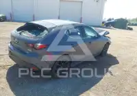 2025 Mazda 3 фото