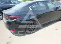 2025 Mazda 3 фото