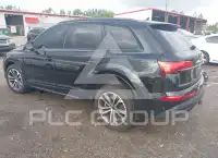 2025 Audi Q7 фото