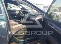 2025 Cadillac XT5 фото