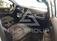 2025 Chrysler VOYAGER фото