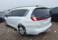 2025 Chrysler PACIFICA photo