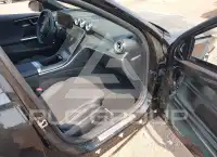 2025 Mercedes Benz C 300 фото