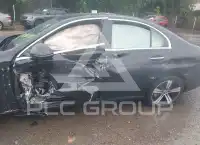 2025 Mercedes Benz C 300 фото