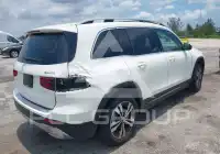 2025 Mercedes Benz GLB 250 фото