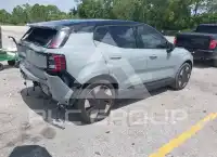 2025 Volvo EX 30 фото