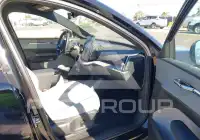 2025 Volvo EX 30 фото