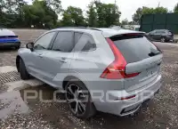 2025 Volvo XC60 фото