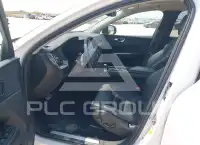2025 Volvo XC60 фото