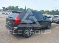 2025 Volvo XC60 фото
