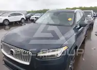 2025 Volvo XC90 фото