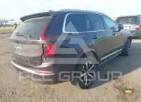 2025 Volvo XC90 фото