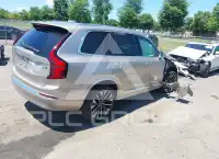 2025 Volvo XC90 фото