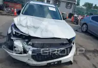 2025 Volvo XC40 фото