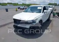 2025 Volvo XC40 фото