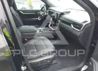 2025 GMC ACADIA photo