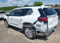 2025 GMC ACADIA photo