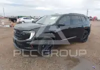 2025 GMC ACADIA photo