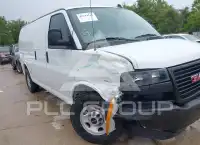 2025 GMC Savana фото
