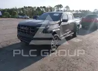 2025 GMC CANYON photo